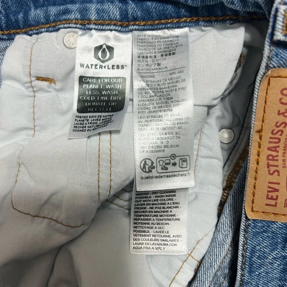 Levi’s 501® ORIGINAL WOMEN'S SHORTS 28 / 6 has special red tag - Picture 8 of 11